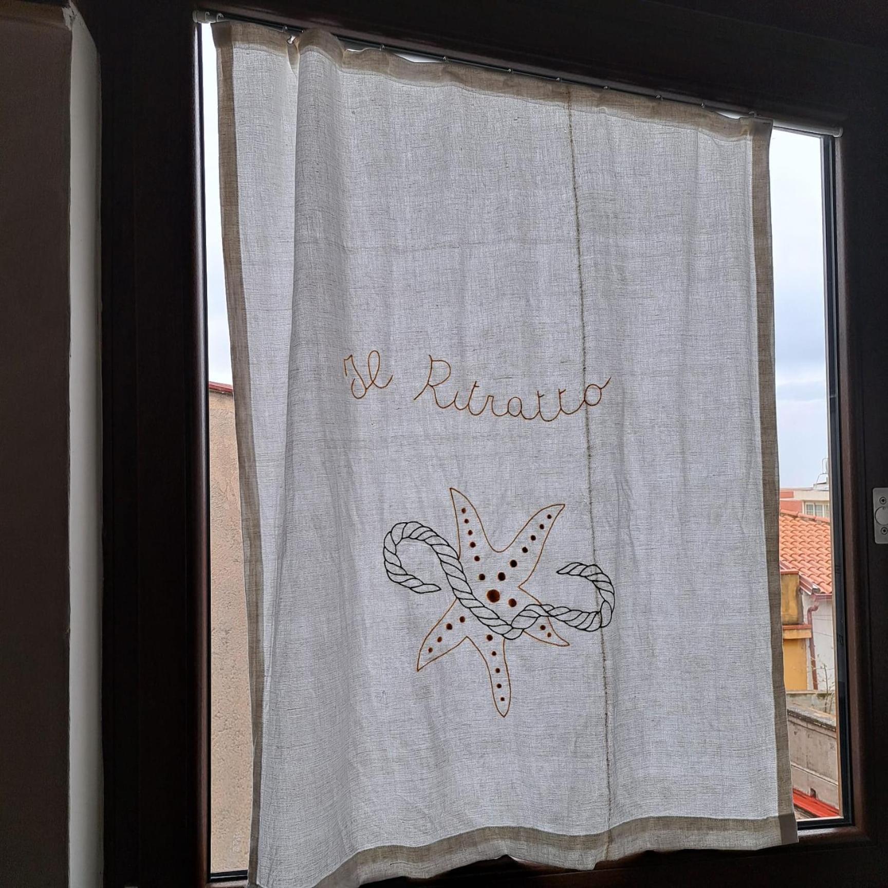 Il Ritratto Casa Vacanza سيلا المظهر الخارجي الصورة